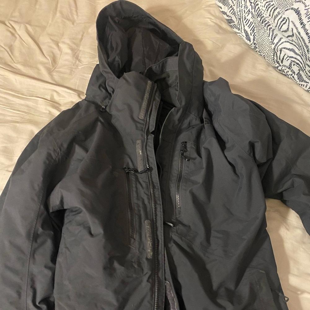 North face Black winter jacket